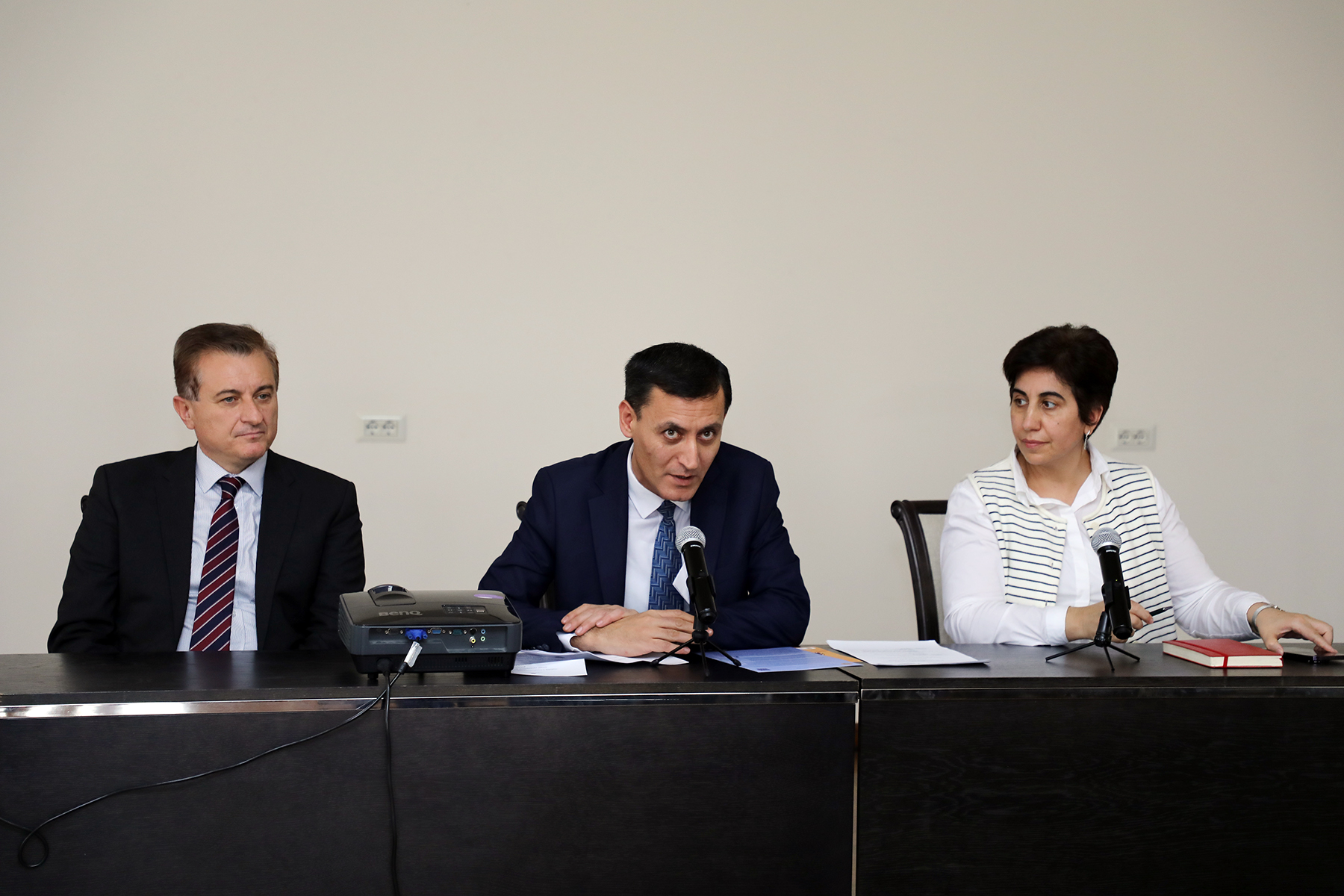 Հայերենի ուսուցման չափորոշիչների քննարկում ԿԳՄՍՆ-ում